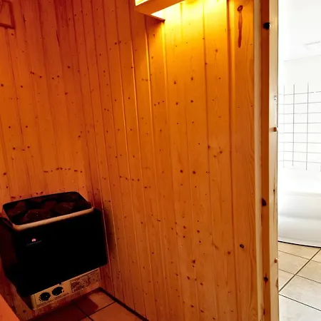 Üdülőpark Lalandia 4*