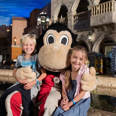 Lalandia Kompleks wypoczynkowy 4*